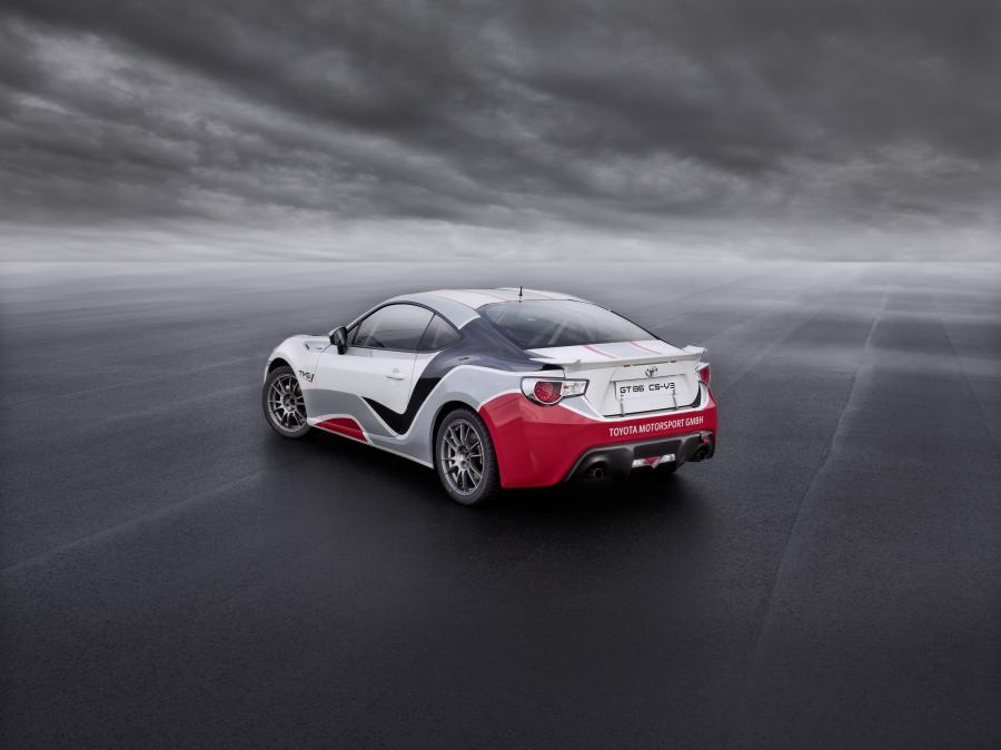  Toyota GT 86 CS-V3 by TMG 2012 года  (фото 8 из 24)